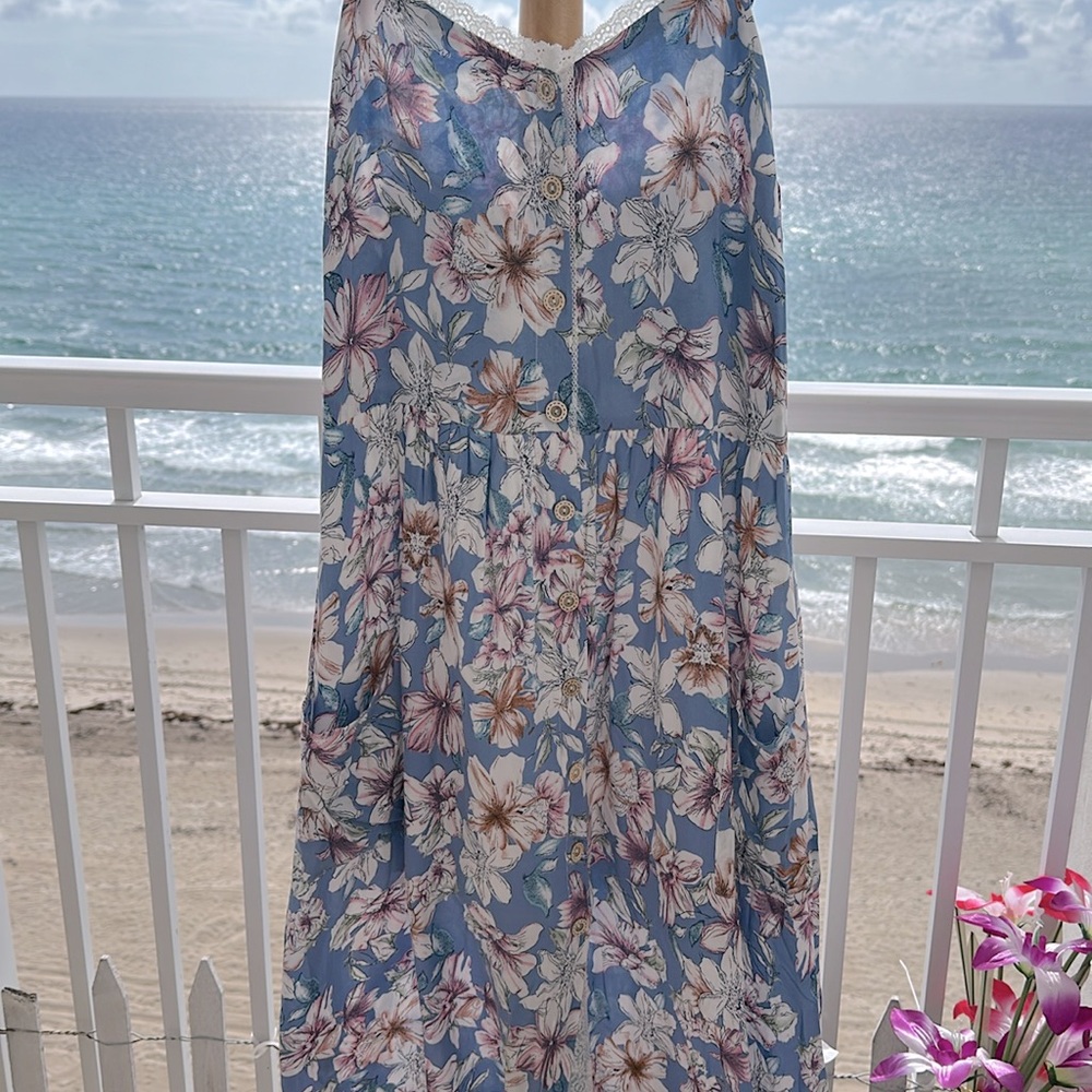 POL FLORAL DRESS NWOT